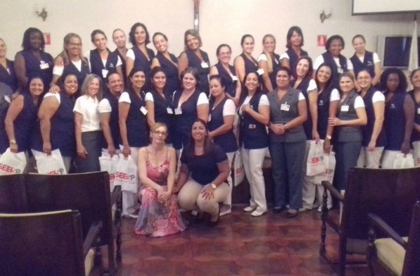  SEESP se reúne com enfermeiros da Santa Casa de Santos