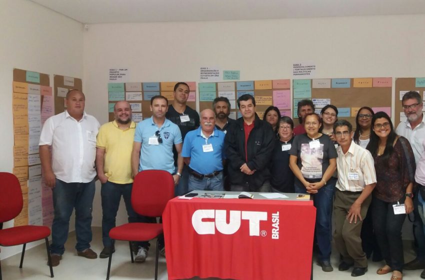  Planejamento da CUT Ribeirão Preto tem presença do SEESP, que garante vagas importantes