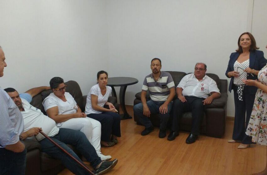  SEESP reúne-se com prefeita de Tatuí (SP) para tratar de atraso de salário dos enfermeiros