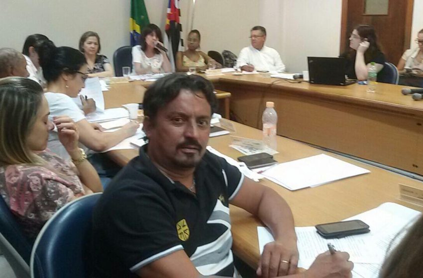  Diretor do SEESP questiona secretario da saúde na 261ª Reunião Ordinária do Conselho Estadual de Saúde de São Paulo