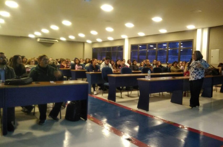  Presidente do SEESP faz palestra para estudantes do Centro Universitário Ítalo Brasileiro