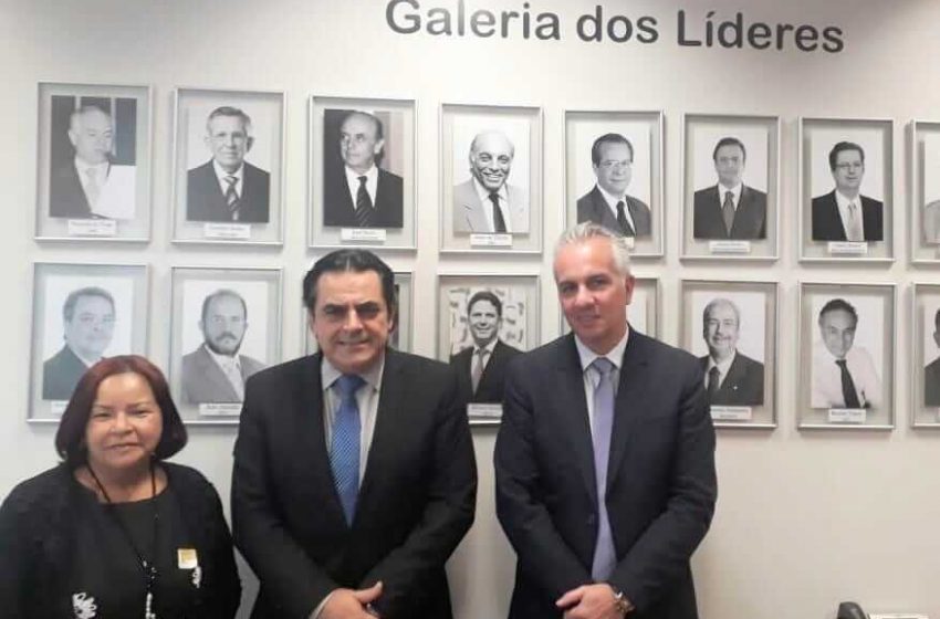  Presidente do SEESP se reúne com Deputado Federal Domingos Sávio