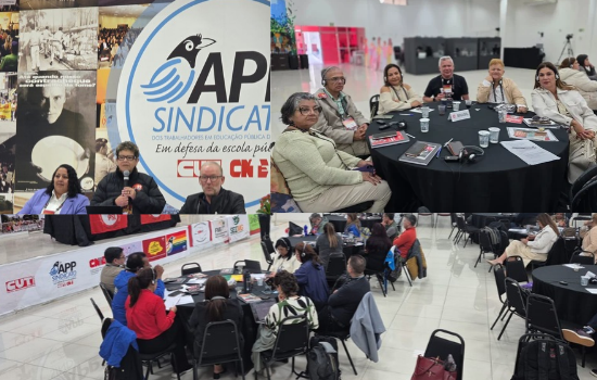 SEESP marca presença na Reunião Anual da Federação de Trabalhadores da Saúde da ISP Interamérica, em Curitiba.