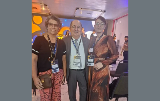 SEESP marca presença no 3º dia do ConSINDHOSFIL